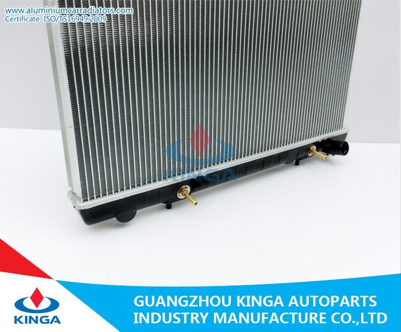 Auto Radiator For Terrano′ 97-99 E50/R50/Vg33 Pathf Inder/Imqx4′ 95-99 AT