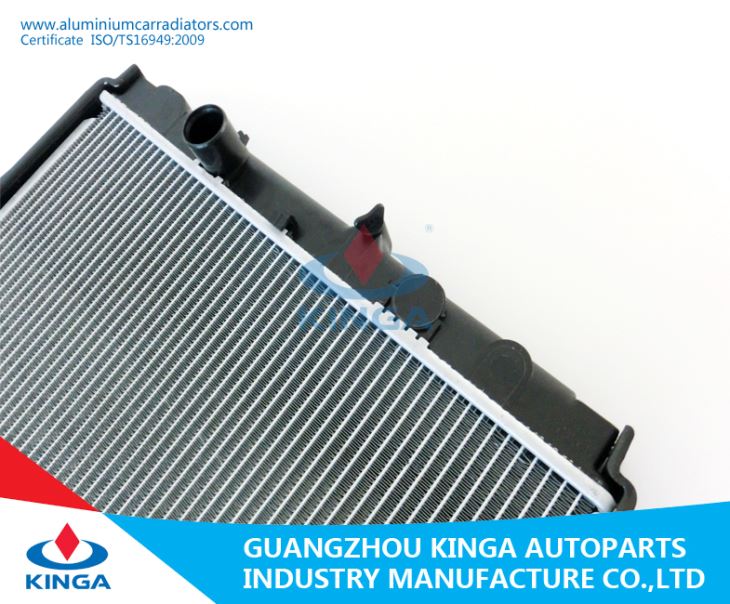 Car Parts Aluminum Auto Radiator For Toyota Hilux Pickup Mt